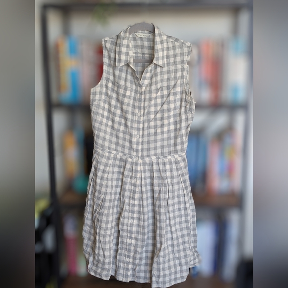 Gingham Tylho Dress - Picture 1 of 5